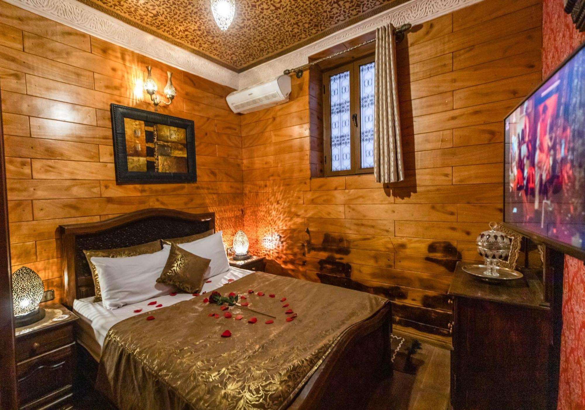 Dar Zerbtana Apartment Fez Bagian luar foto