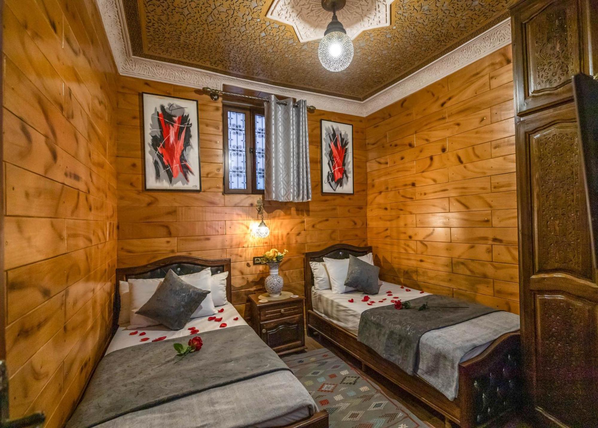 Dar Zerbtana Apartment Fez Bagian luar foto