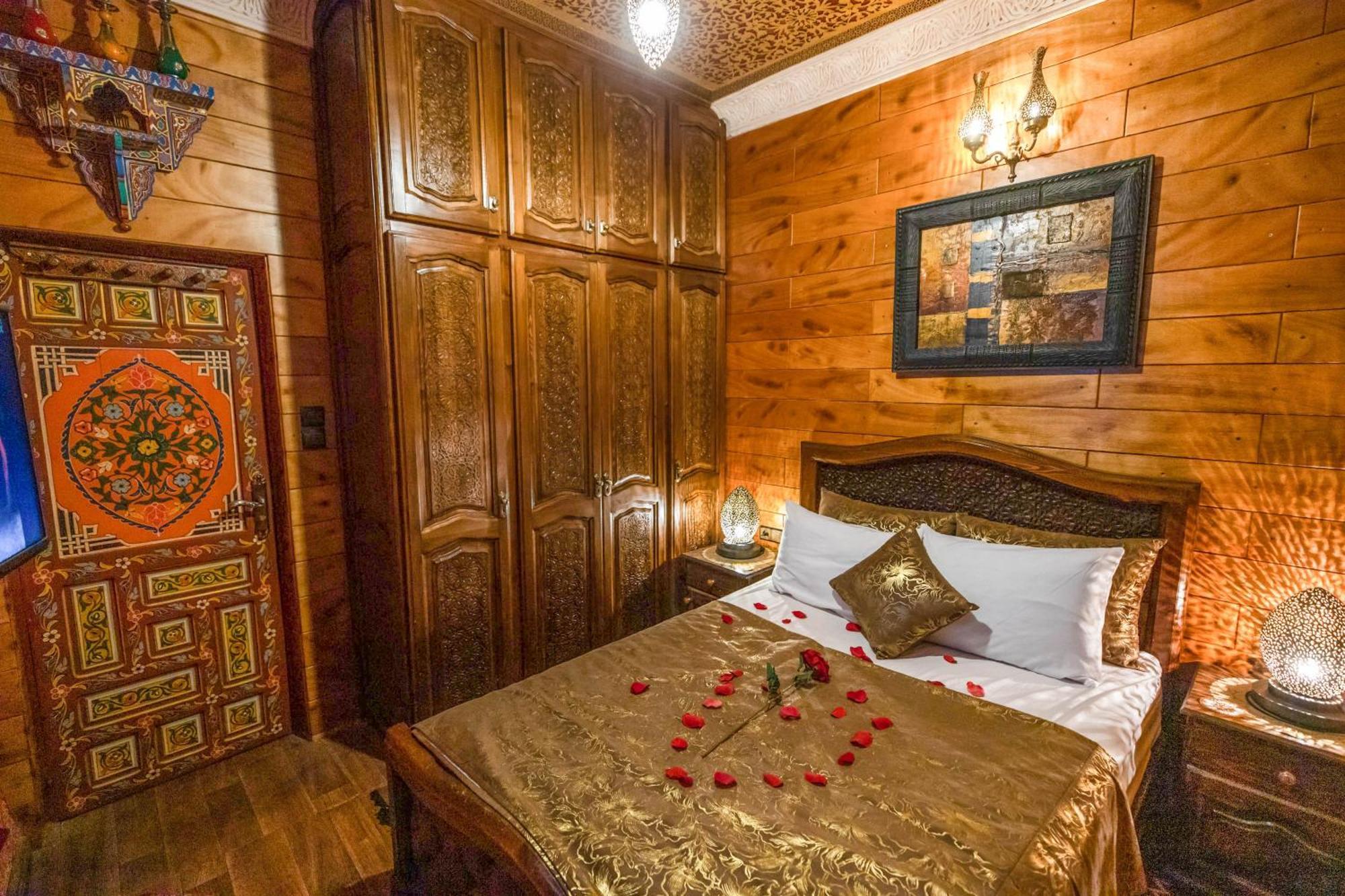 Dar Zerbtana Apartment Fez Bagian luar foto